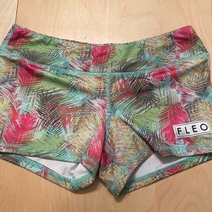 Fleo Shorts - medium